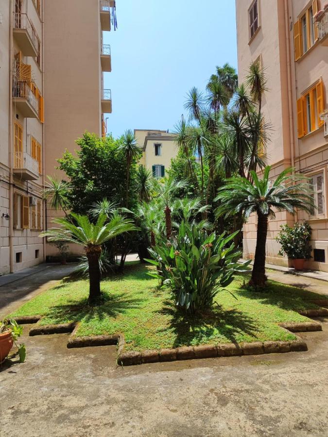 The House Of The Sunbeam Apartment Napoli Bagian luar foto