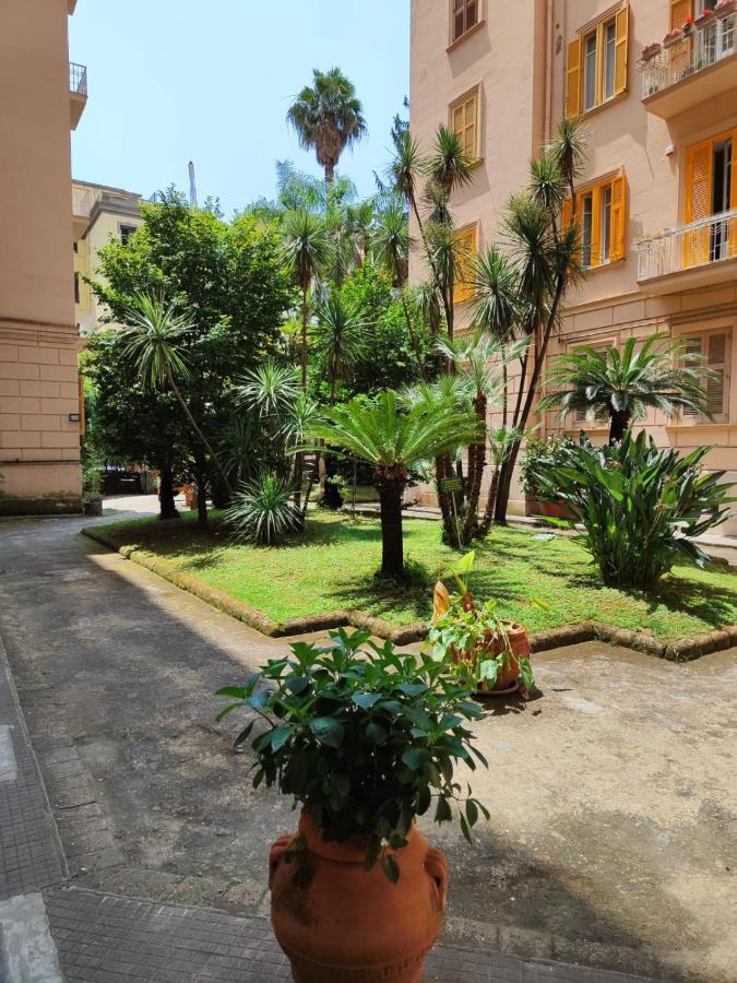 The House Of The Sunbeam Apartment Napoli Bagian luar foto
